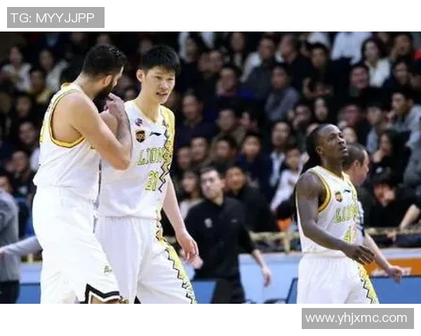 武汉网球队以55分领跑大师赛积分榜展现强劲实力与竞争优势