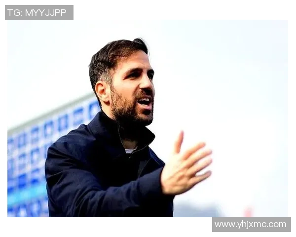 年轻球员逆袭足球明星展现实力与自信引发赛场新风潮